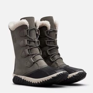Sorel Quarry Coal Out ‘N About Plus Tall Duck Faux Fur Boots Size 6